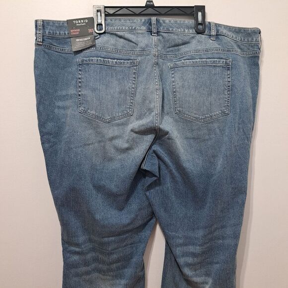 Torrid Boyfriend Straight Vintage Stretch Distressed Mid Rise Jean Size 26 Tall - Picture 16 of 16
